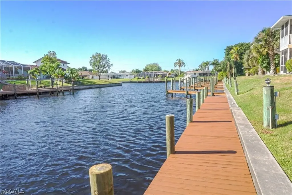 3905 Del Prado Boulevard S Cape Coral FL 33904