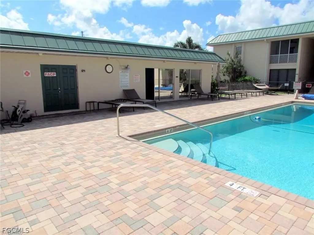 3905 Del Prado Boulevard S Cape Coral FL 33904