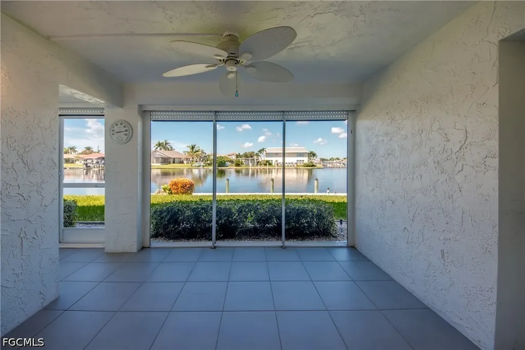 4016 SE 19th Avenue Cape Coral FL 33904