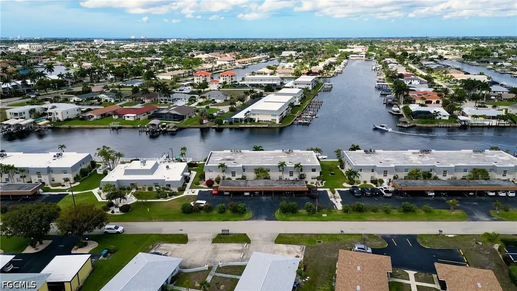 4016 SE 19th Avenue Cape Coral FL 33904