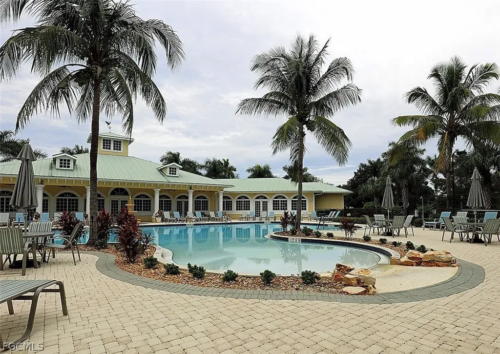 3171 Sea Trawler Bend North Fort Myers FL 33903