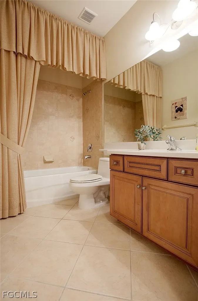 3171 Sea Trawler Bend North Fort Myers FL 33903