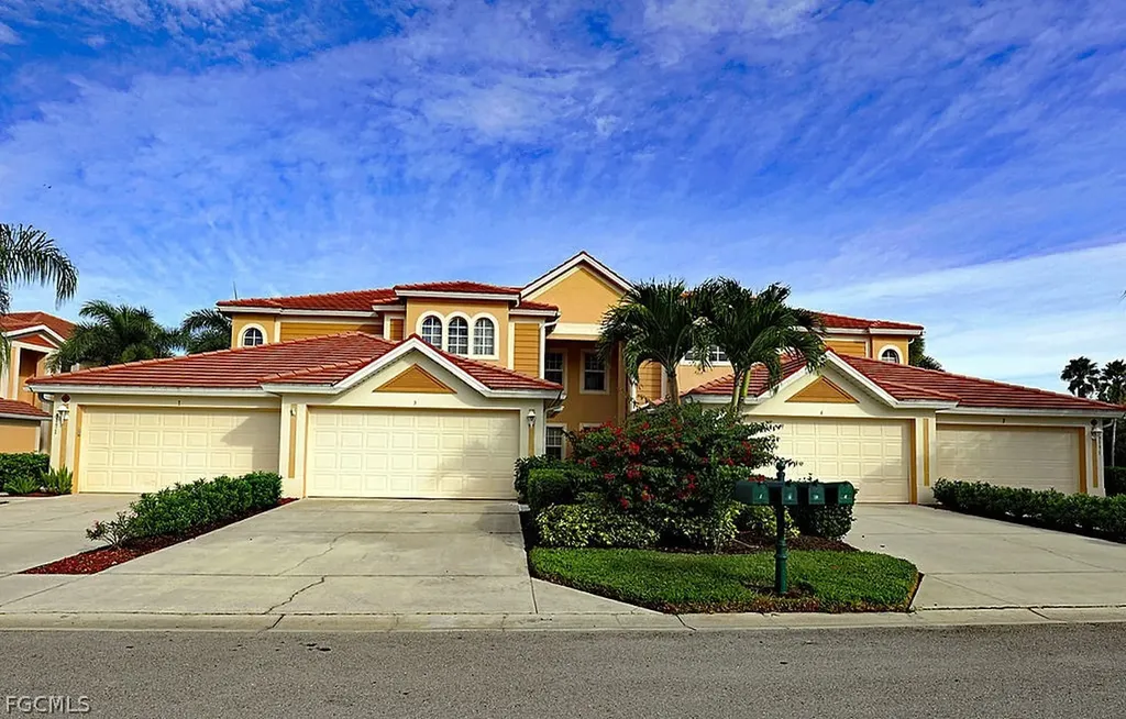 3171 Sea Trawler Bend North Fort Myers FL 33903
