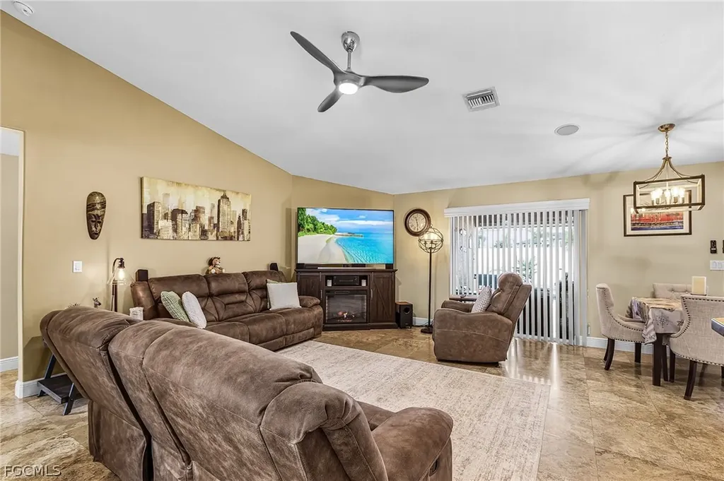 3420 NW 45th Avenue Cape Coral FL 33993