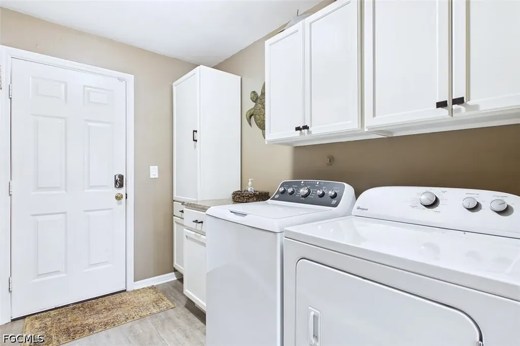 2521 NW 6th Terrace Cape Coral FL 33993