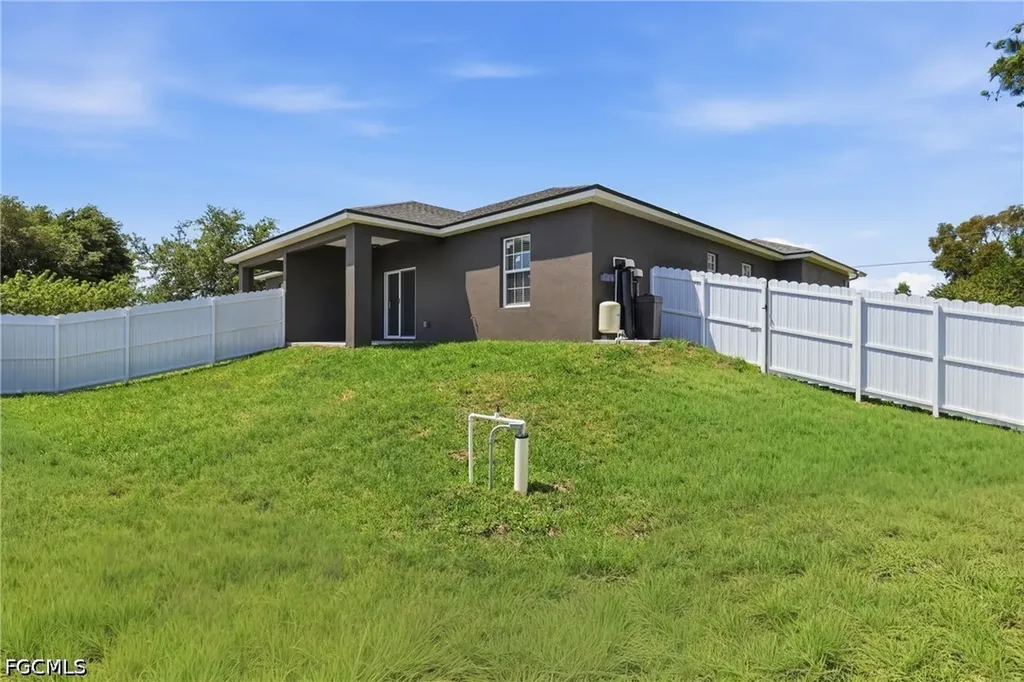 721 Ivan Avenue S Lehigh Acres FL 33973
