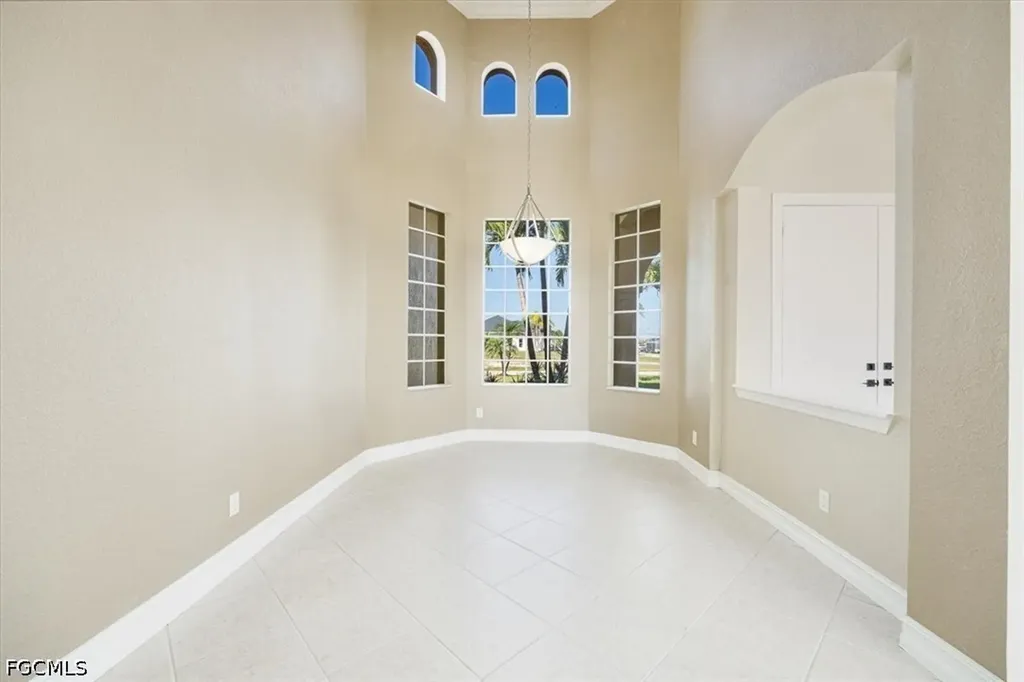 1539 NW 42nd Avenue Cape Coral FL 33993