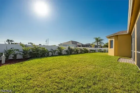 1539 NW 42nd Avenue Cape Coral FL 33993