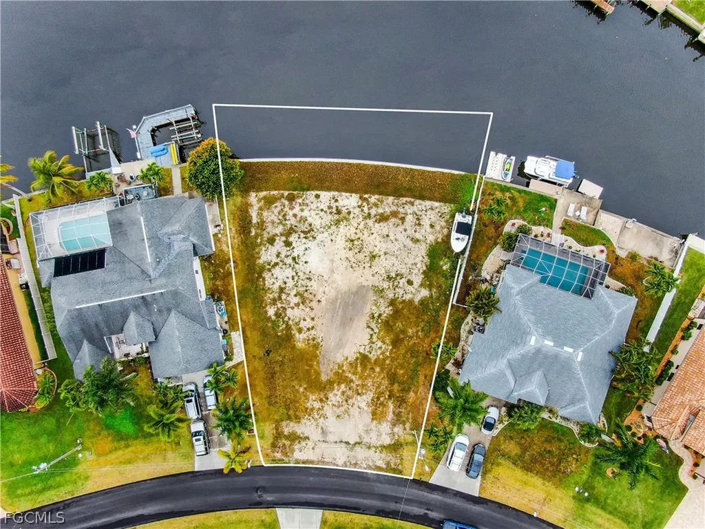 3424 SW 7th Terrace Cape Coral FL 33991