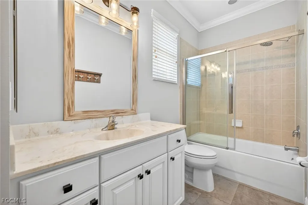 20468 Larino Loop Estero FL 33928