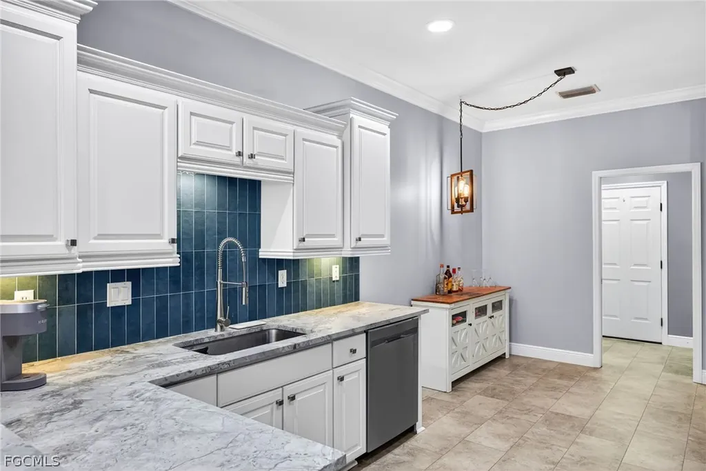 20468 Larino Loop Estero FL 33928