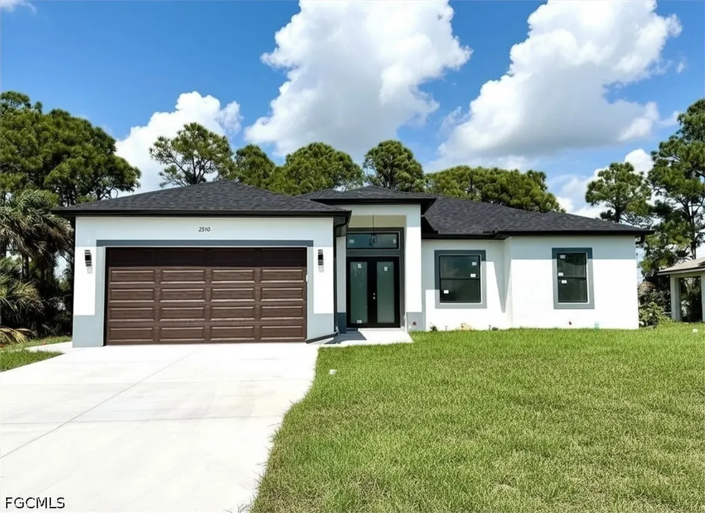 2910 19th Street SW Lehigh Acres FL 33976