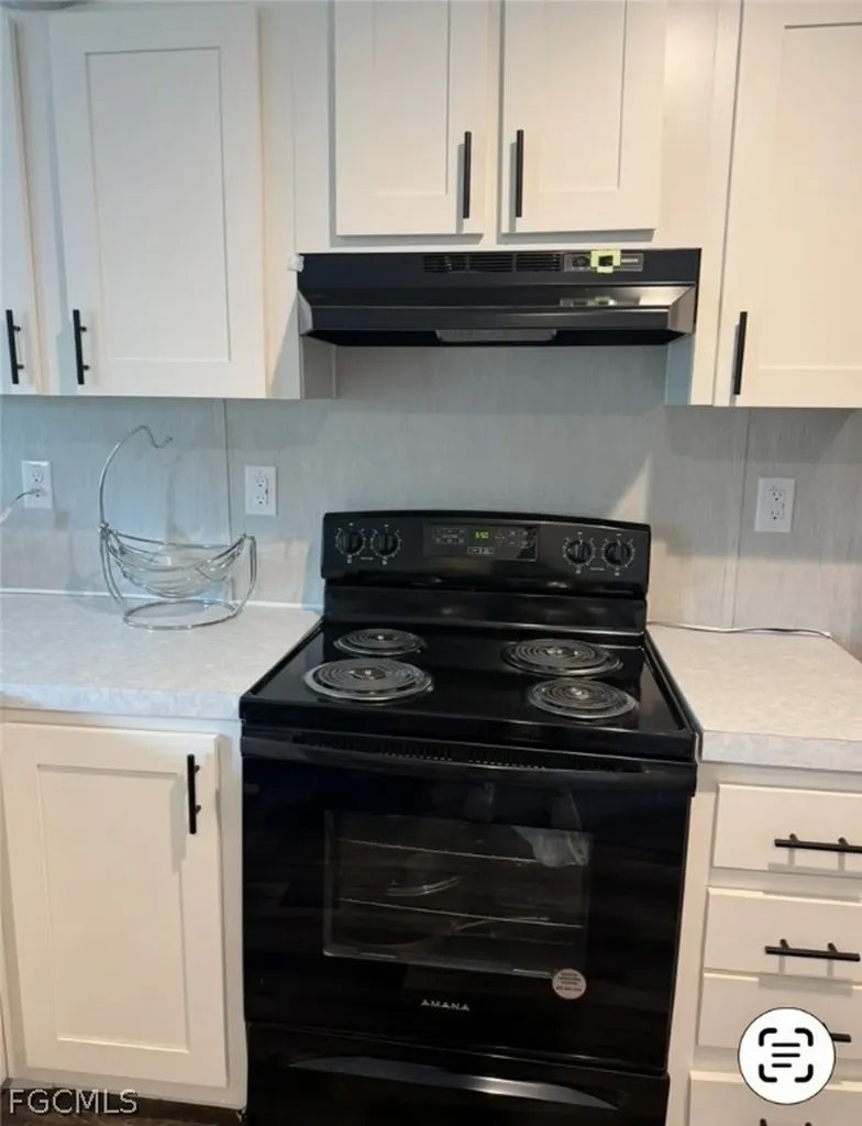 566 Avenida Del Sur Avenue Montura Ranches FL 33440