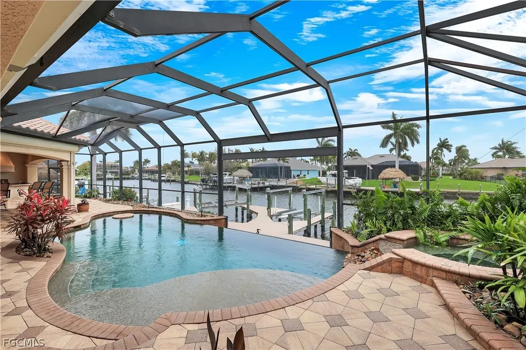5521 Harbour Preserve Circle Cape Coral FL 33914