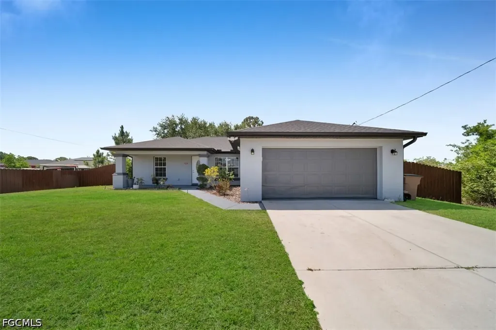 2701 8th Street SW Lehigh Acres FL 33976