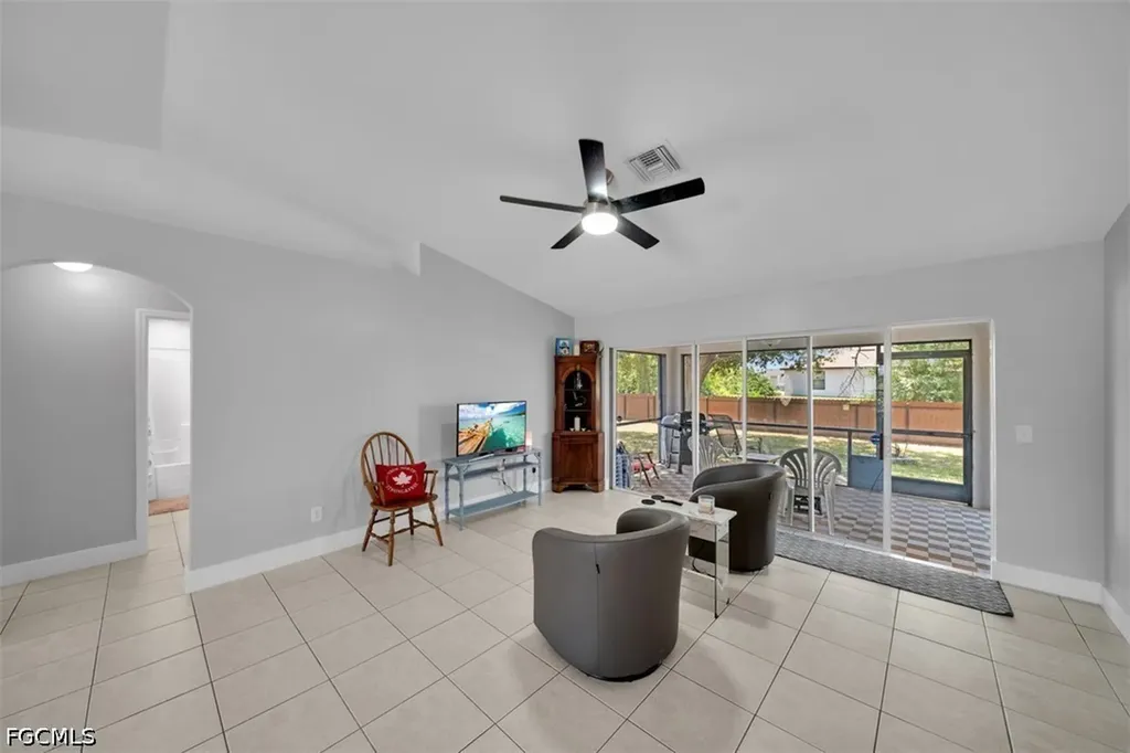 2701 8th Street SW Lehigh Acres FL 33976