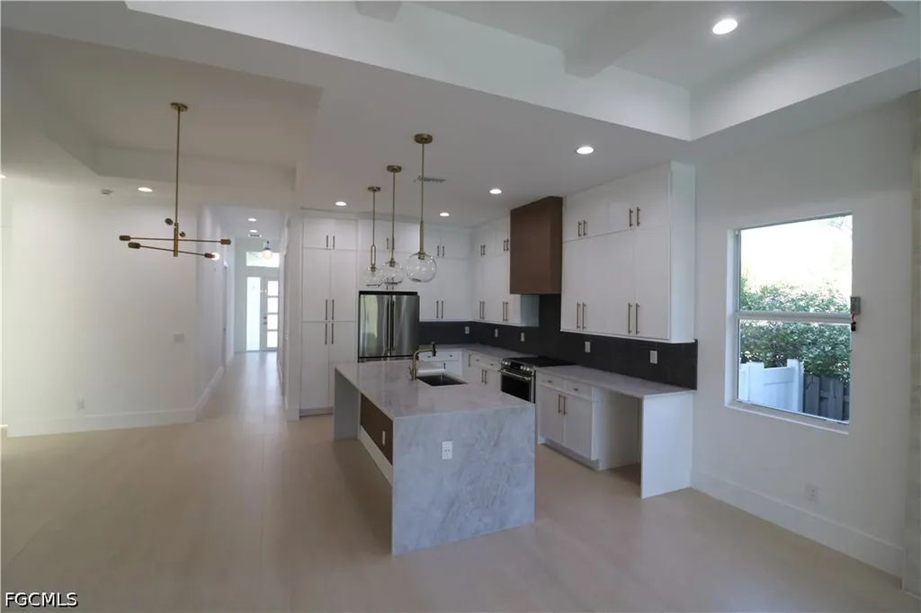 769 95th Avenue N Naples FL 34108