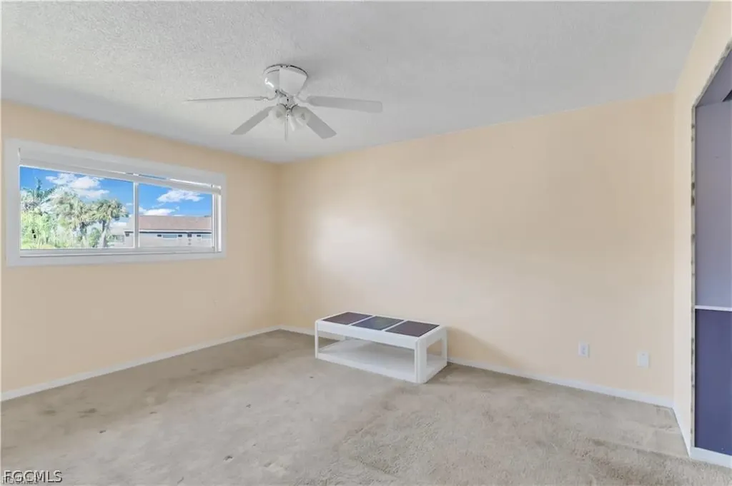 5761 Foxlake Drive North Fort Myers FL 33917