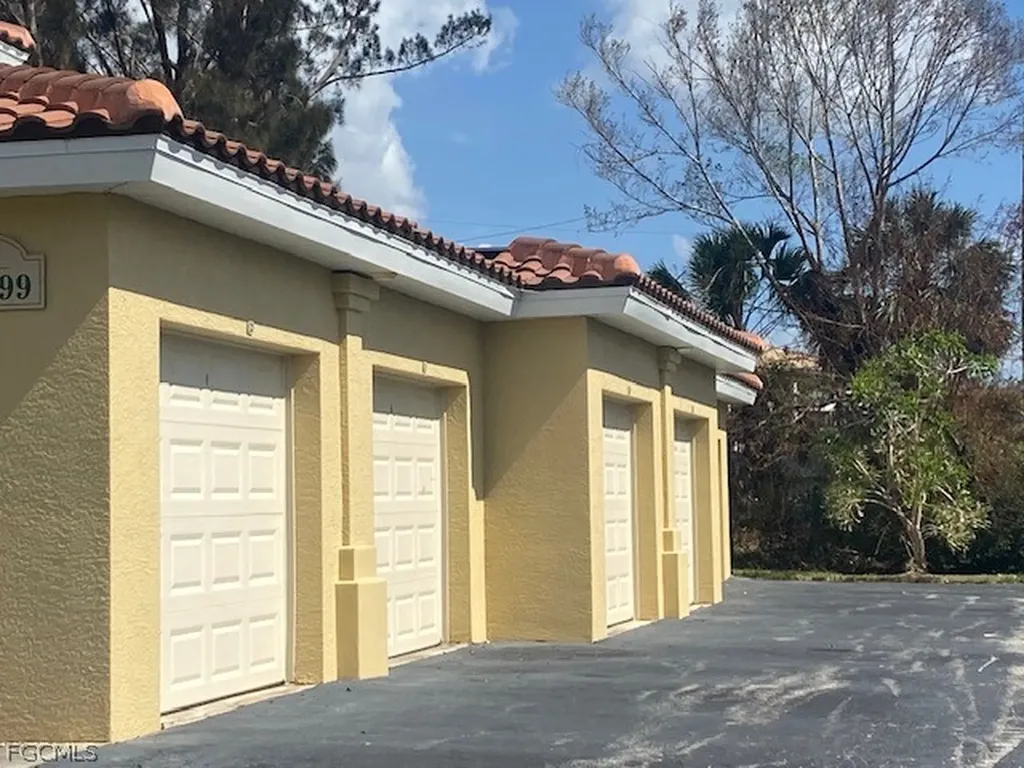 15999 Mandolin Bay Drive Fort Myers FL 33908