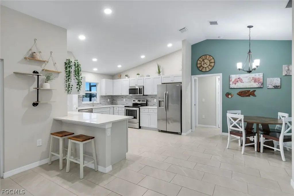 2013 NW Juanita Place Cape Coral FL 33993