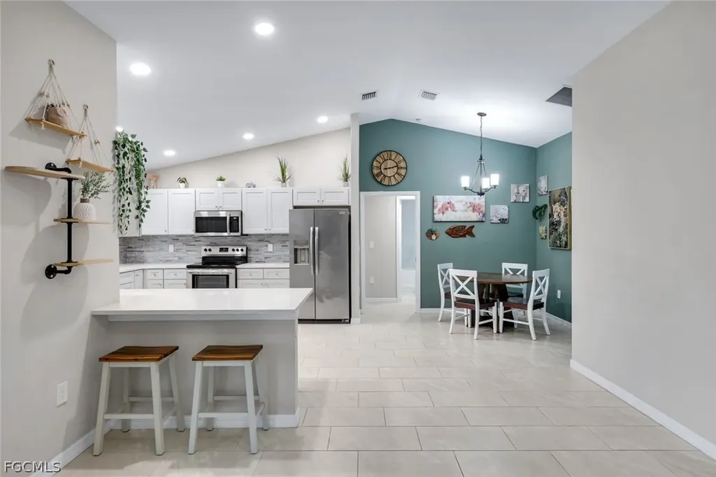 2013 NW Juanita Place Cape Coral FL 33993