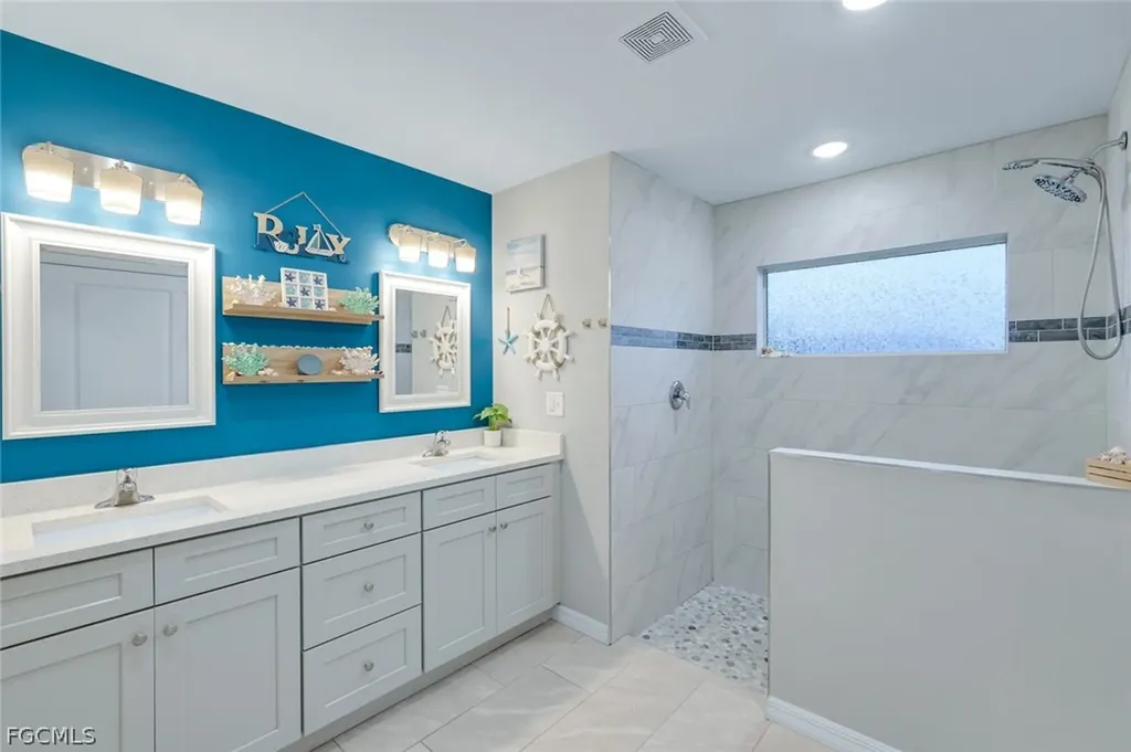 2013 NW Juanita Place Cape Coral FL 33993