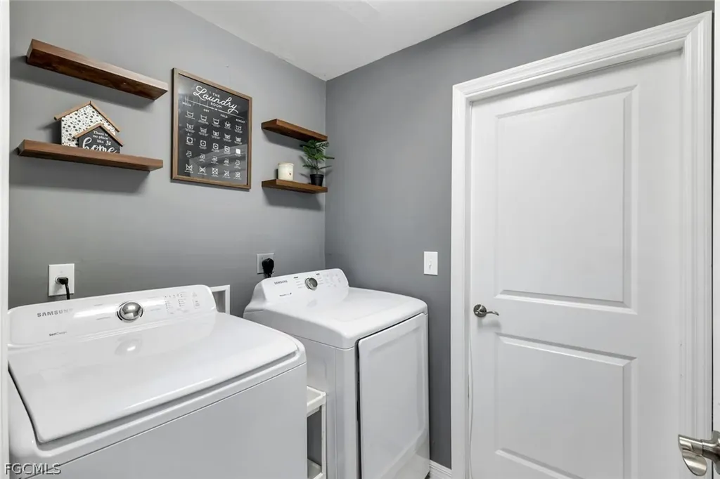2013 NW Juanita Place Cape Coral FL 33993