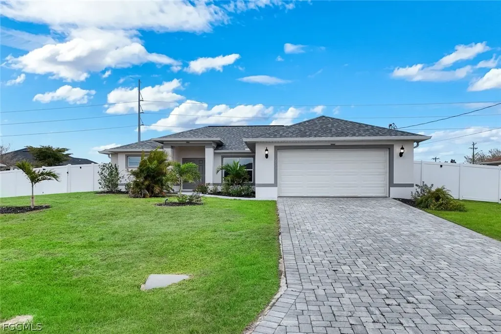 2013 NW Juanita Place Cape Coral FL 33993