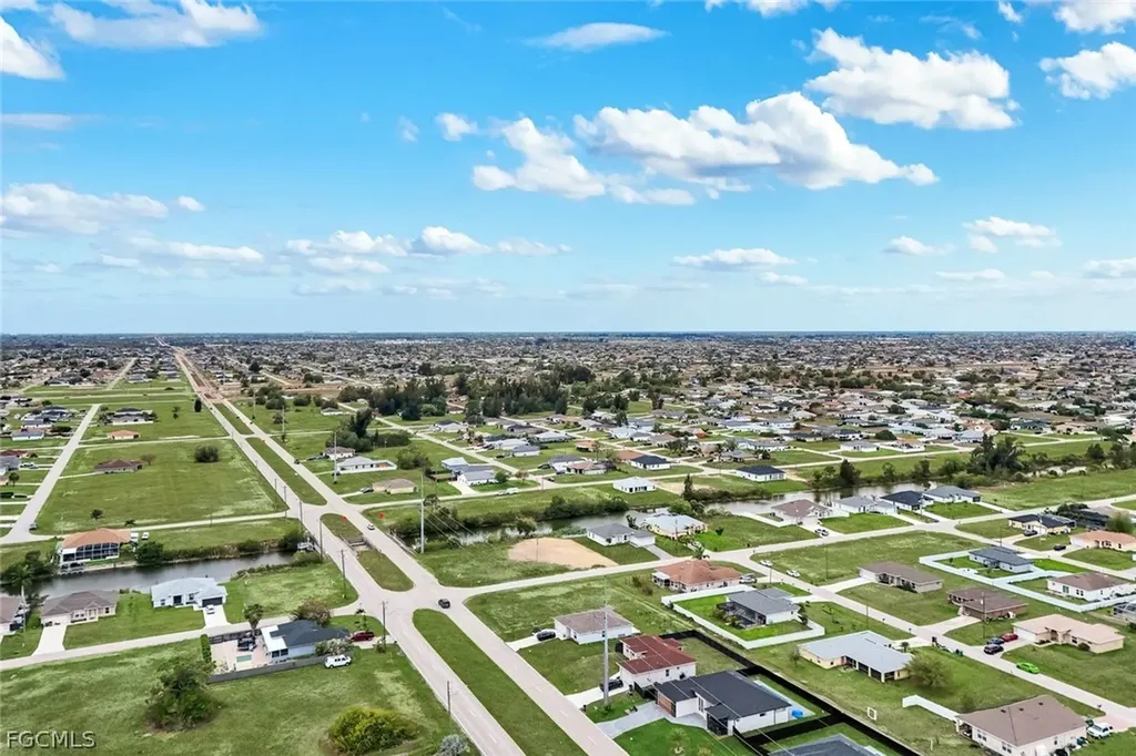 2013 NW Juanita Place Cape Coral FL 33993