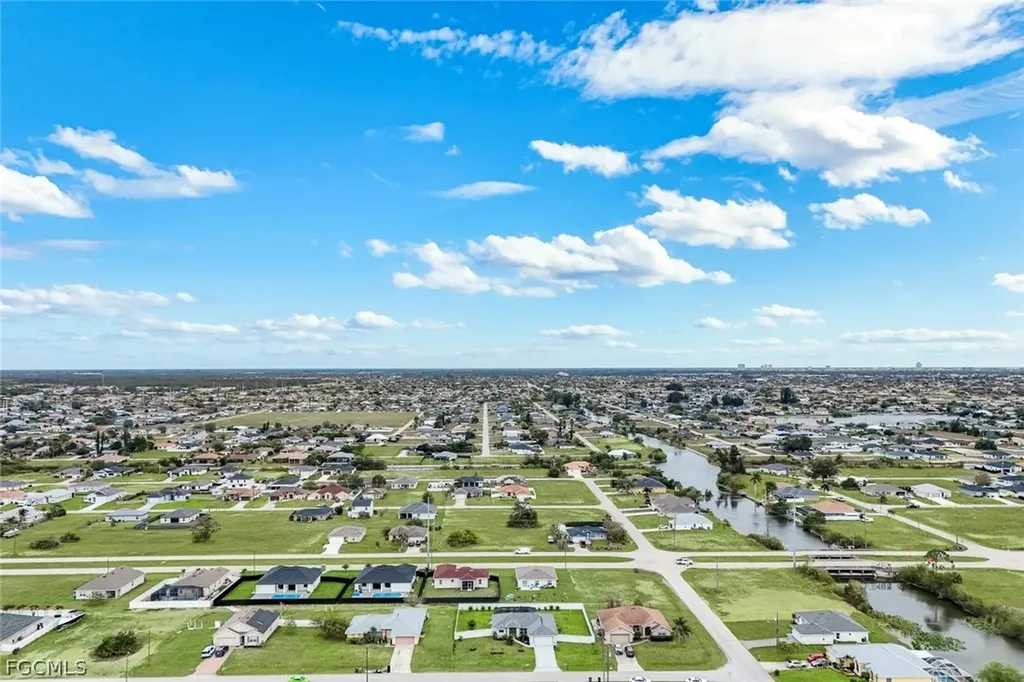 2013 NW Juanita Place Cape Coral FL 33993