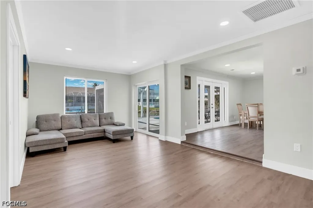 6401 Plumosa Avenue Fort Myers FL 33908
