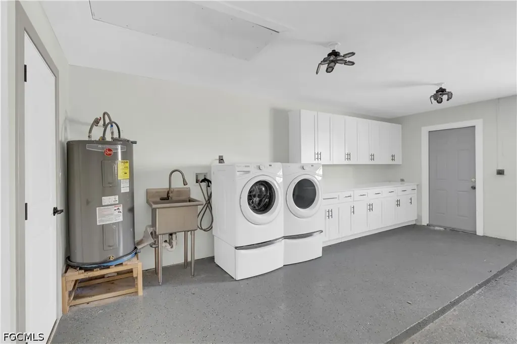 6401 Plumosa Avenue Fort Myers FL 33908