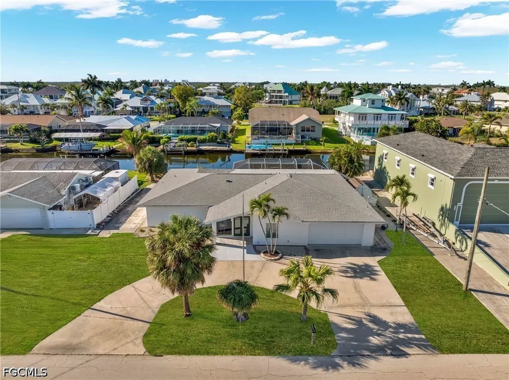 6401 Plumosa Avenue Fort Myers FL 33908