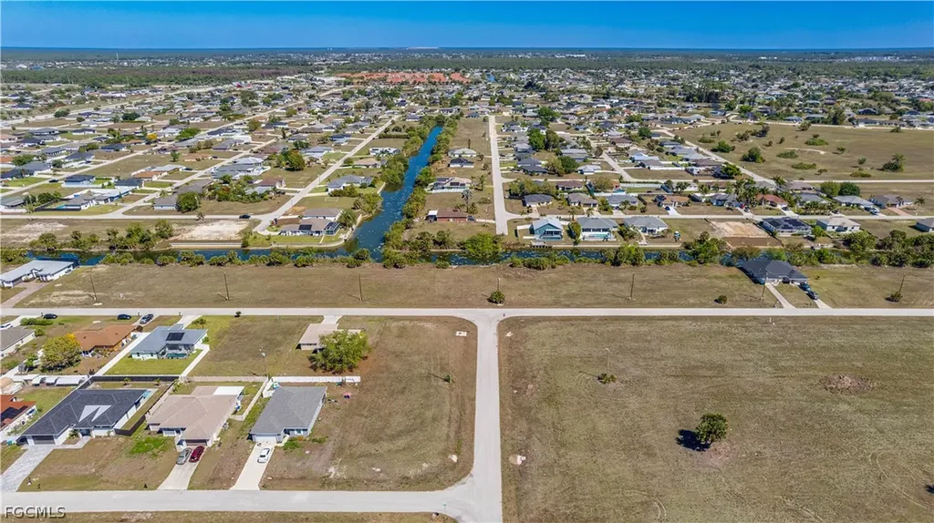 1902 NE 17th Terrace Cape Coral FL 33909