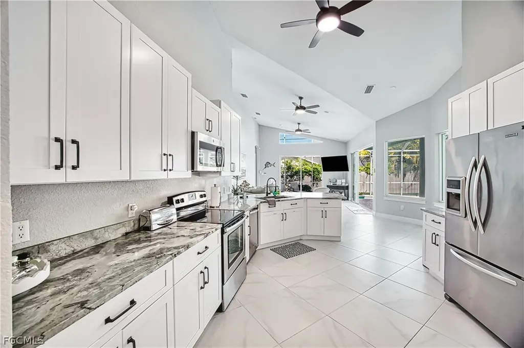 623 SW 56th Street Cape Coral FL 33914