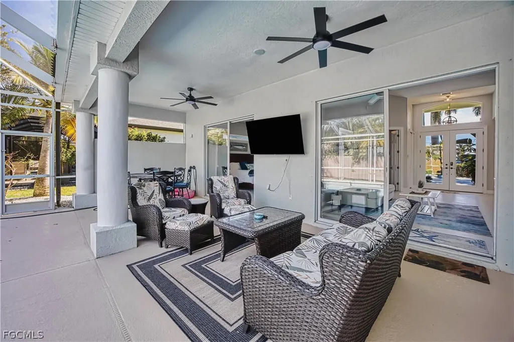 623 SW 56th Street Cape Coral FL 33914