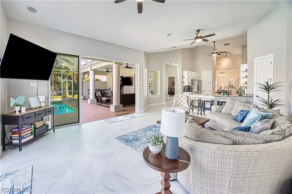 623 SW 56th Street Cape Coral FL 33914
