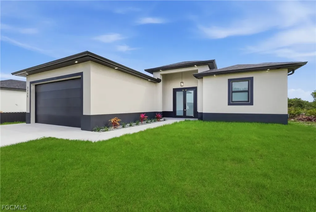 3211 6th Street SW Lehigh Acres FL 33976