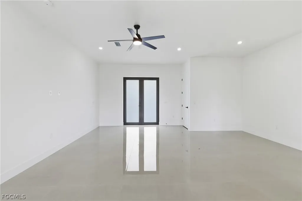3211 6th Street SW Lehigh Acres FL 33976
