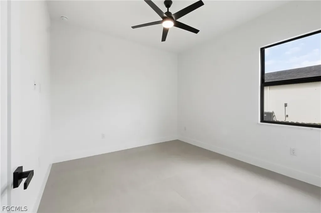 3211 6th Street SW Lehigh Acres FL 33976