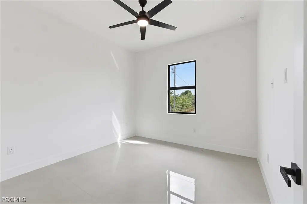3211 6th Street SW Lehigh Acres FL 33976