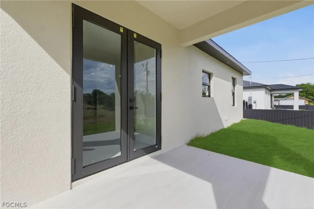 3211 6th Street SW Lehigh Acres FL 33976