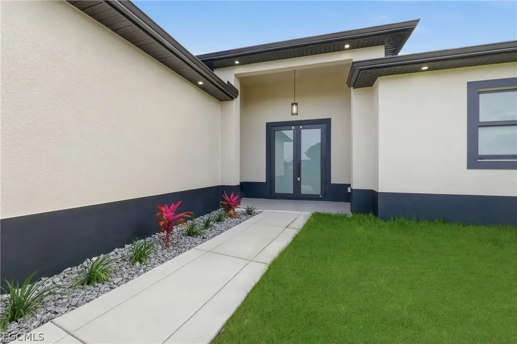 3211 6th Street SW Lehigh Acres FL 33976