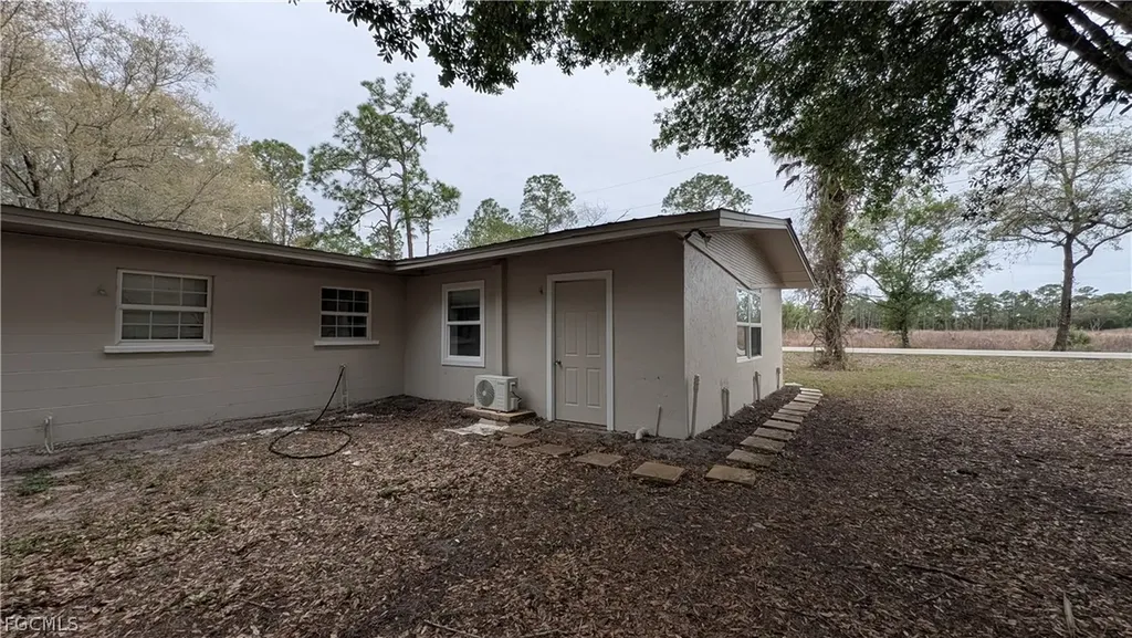 660 S Missouri Street Labelle FL 33935
