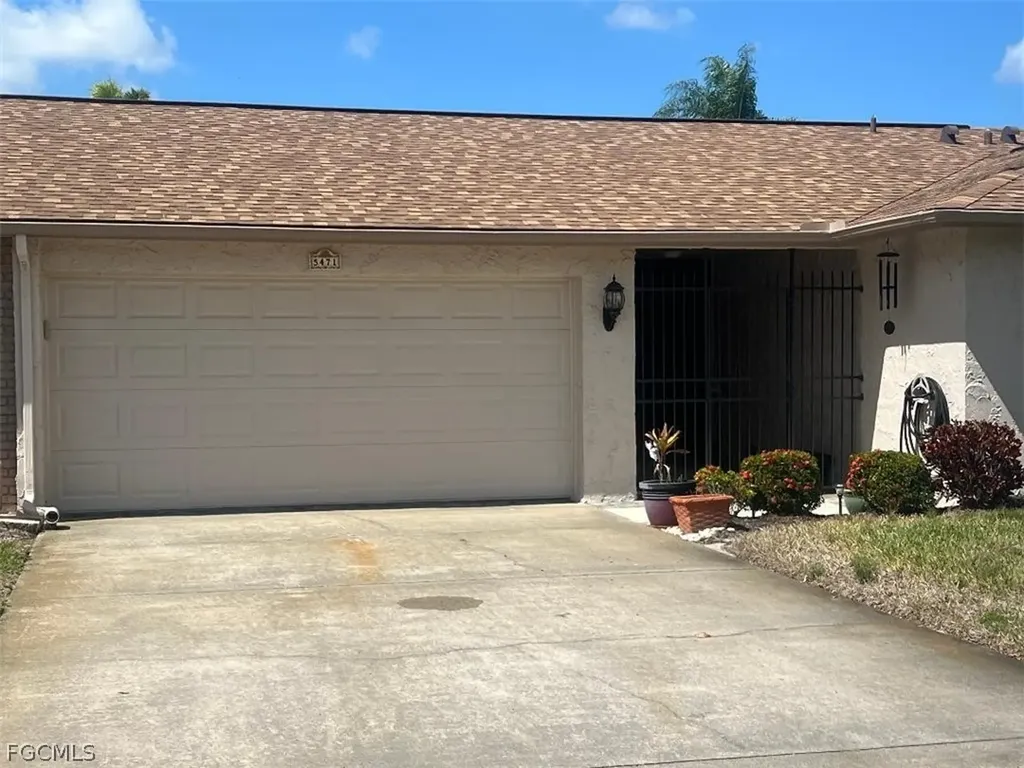 5471 Capbern Court Fort Myers FL 33919