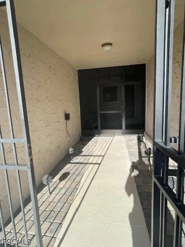 5471 Capbern Court Fort Myers FL 33919