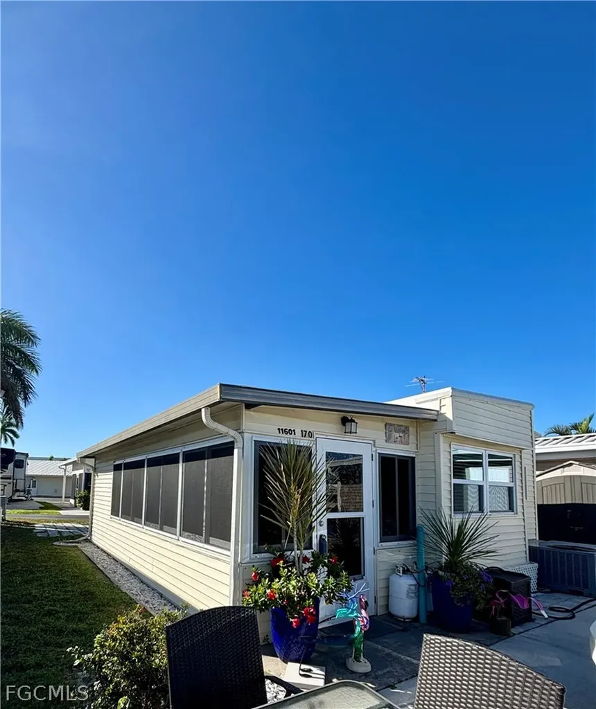 11601 Valleyview Drive Fort Myers FL 33908