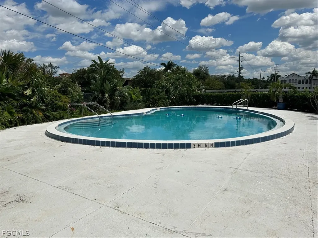 1900 Clifford Street Fort Myers FL 33901