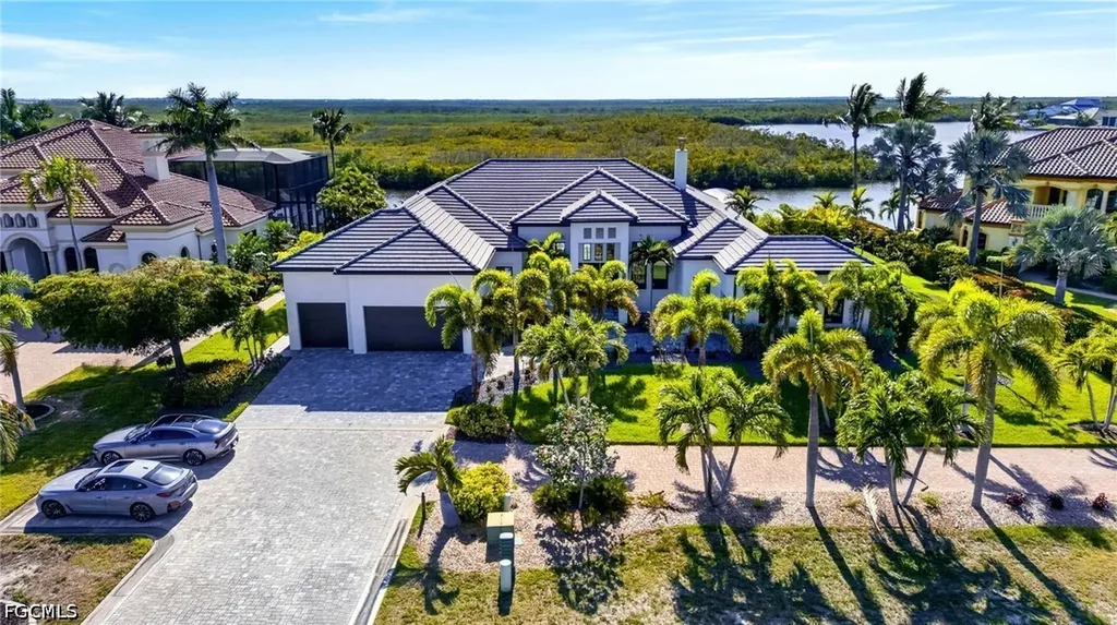 872 W Cape Estates Circle Cape Coral FL 33993