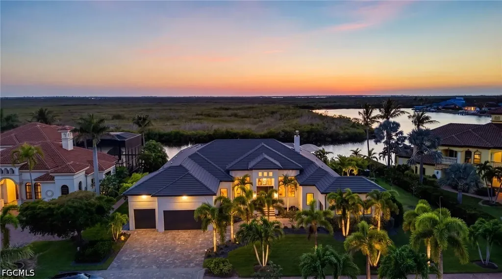 872 W Cape Estates Circle Cape Coral FL 33993